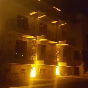2* Otel Ege Otel